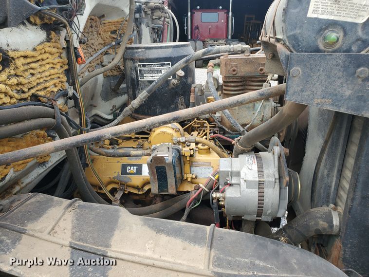 image for item DI5138 1984 GMC Brigadier  dump truck