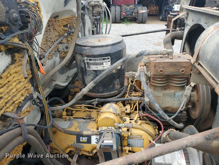 image for item DI5138 1984 GMC Brigadier  dump truck