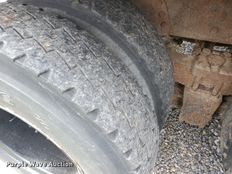 image for item DI5138 1984 GMC Brigadier  dump truck