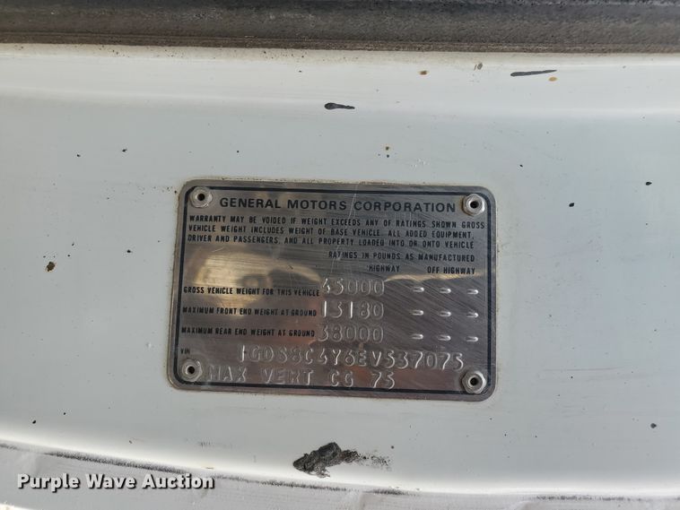 image for item DI5138 1984 GMC Brigadier  dump truck