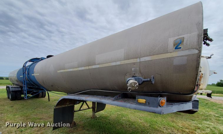 image for item DI5148 1976 VIM  tank trailer