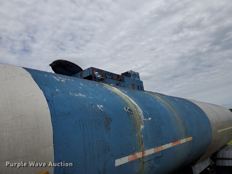 image for item DI5148 1976 VIM  tank trailer