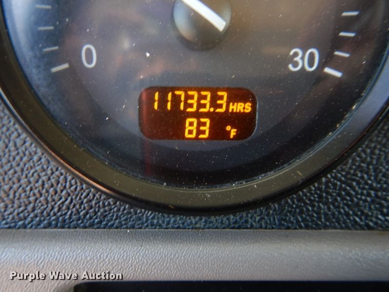 image for item DI5628 2017 Peterbilt 389  semi truck