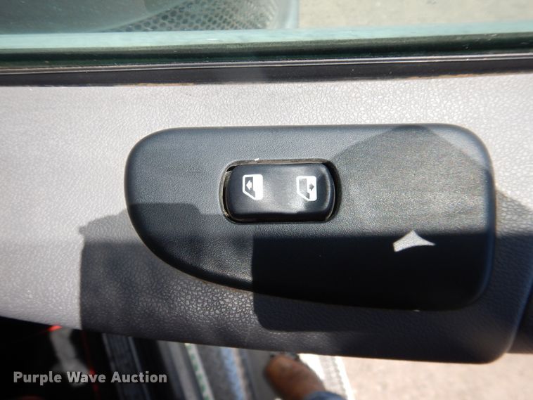 image for item DI5629 2017 Peterbilt 389  semi truck