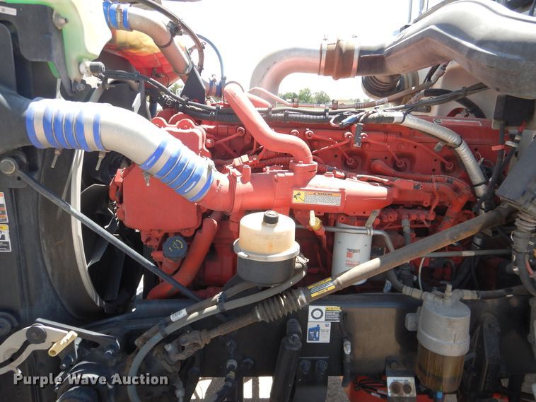 image for item DI5629 2017 Peterbilt 389  semi truck