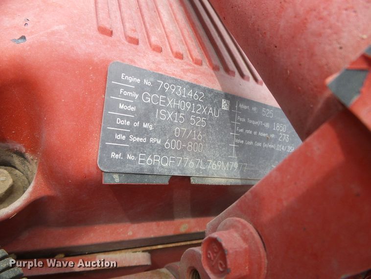 image for item DI5630 2017 Peterbilt 389  semi truck