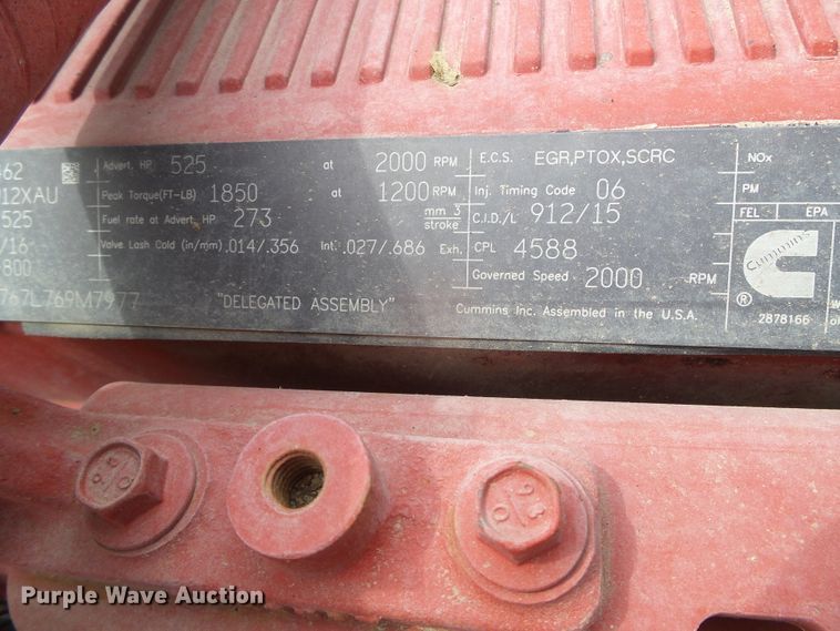 image for item DI5630 2017 Peterbilt 389  semi truck