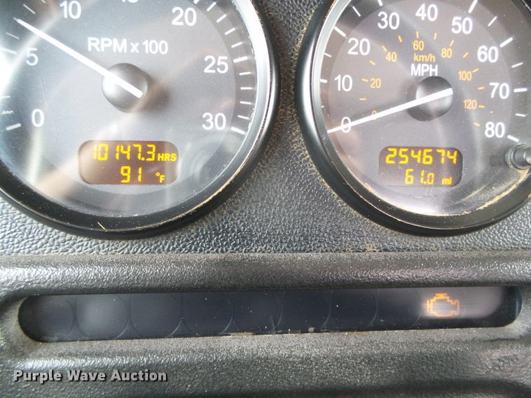 image for item DI5630 2017 Peterbilt 389  semi truck