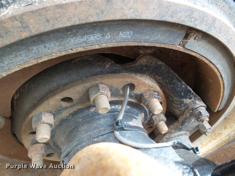 image for item DI5630 2017 Peterbilt 389  semi truck