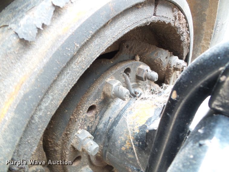 image for item DI5630 2017 Peterbilt 389  semi truck