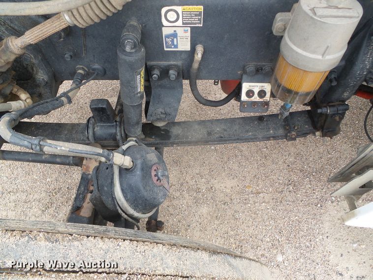 image for item DI5631 2017 Peterbilt 389  semi truck