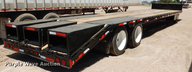 image for item DI5632 2009 Neville  drop deck equipment trailer