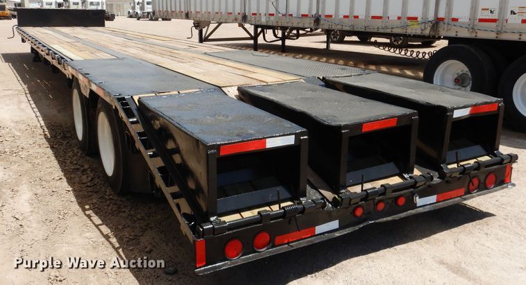 image for item DI5632 2009 Neville  drop deck equipment trailer