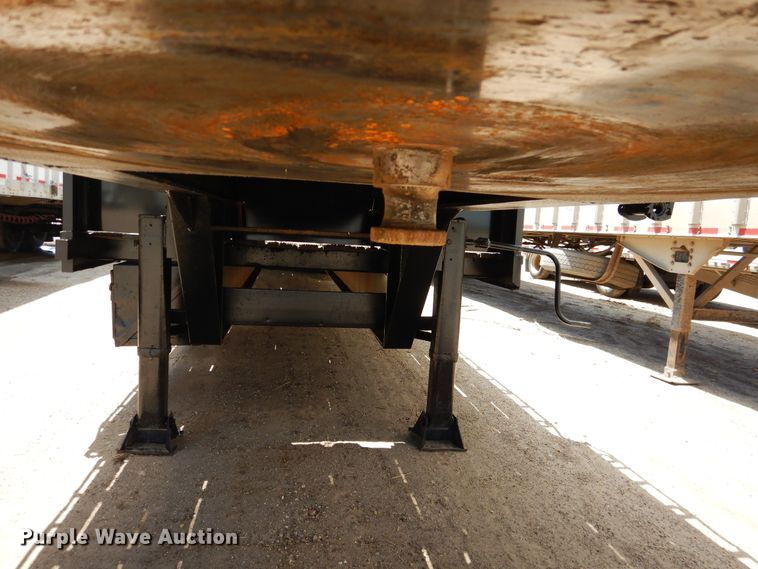 image for item DI5632 2009 Neville  drop deck equipment trailer