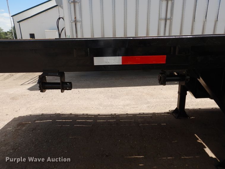 image for item DI5632 2009 Neville  drop deck equipment trailer