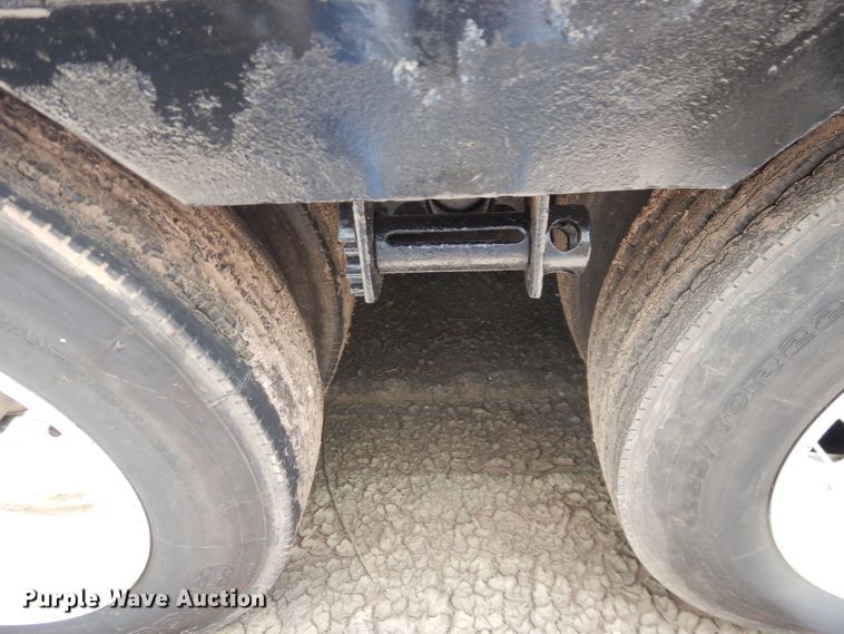 image for item DI5632 2009 Neville  drop deck equipment trailer