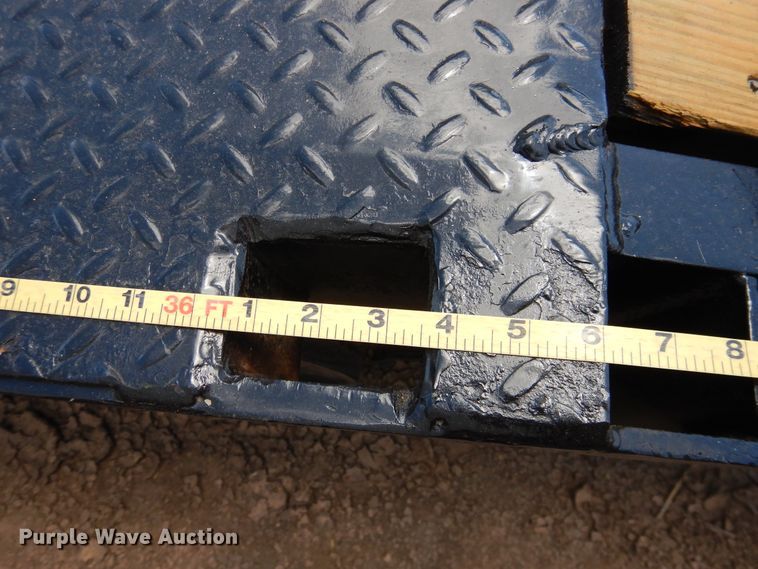 image for item DI5632 2009 Neville  drop deck equipment trailer