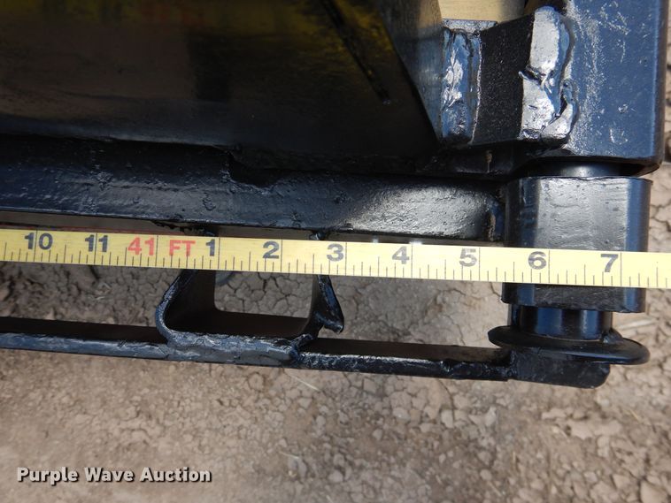 image for item DI5632 2009 Neville  drop deck equipment trailer