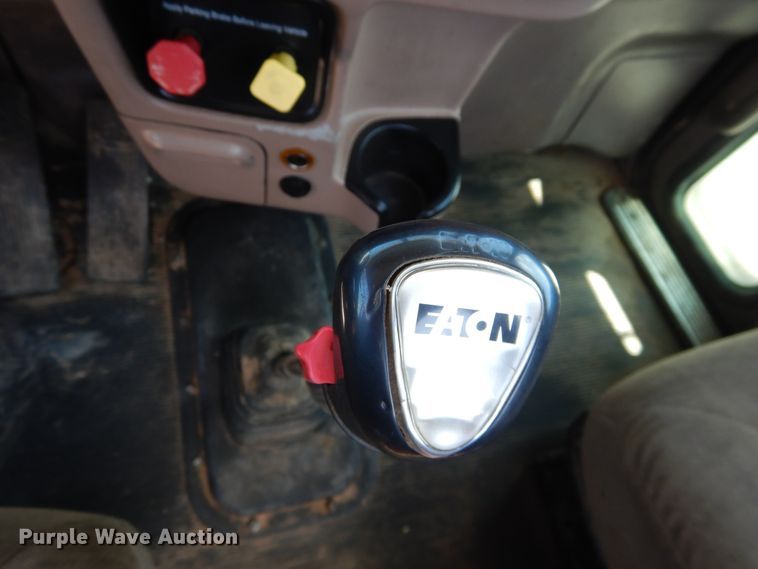 image for item DI5633 2007 Peterbilt 379  semi truck