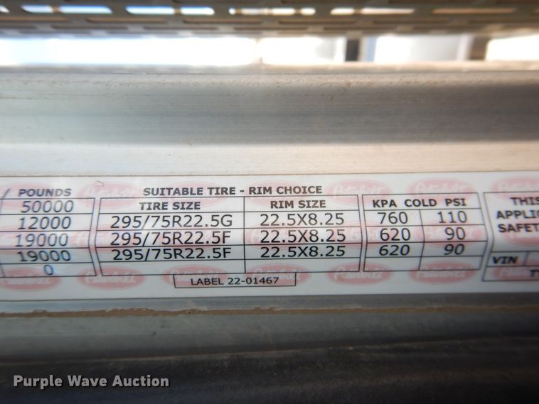 image for item DI5633 2007 Peterbilt 379  semi truck