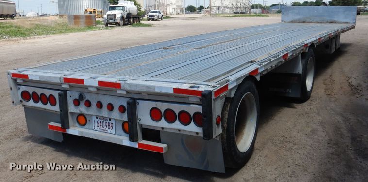 image for item DI5634 1997 Reitnouer  drop deck trailer