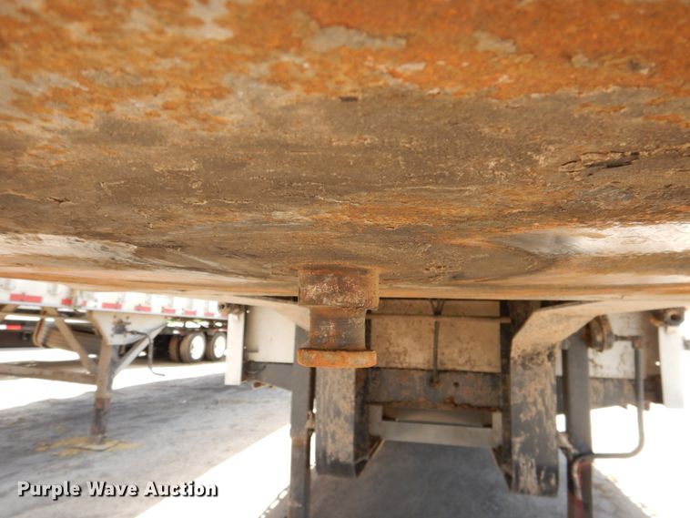 image for item DI5634 1997 Reitnouer  drop deck trailer