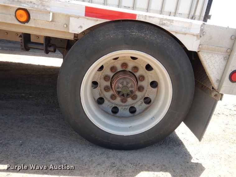 image for item DI5634 1997 Reitnouer  drop deck trailer