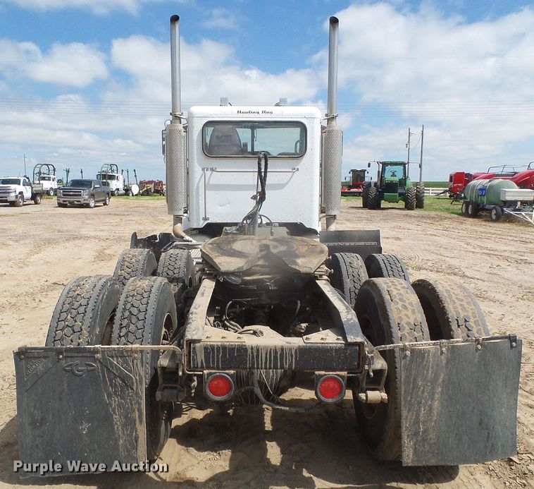 image for item DI5636 2007 Peterbilt 379  semi truck