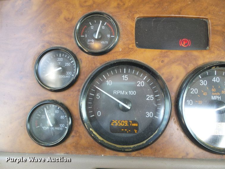 image for item DI5636 2007 Peterbilt 379  semi truck