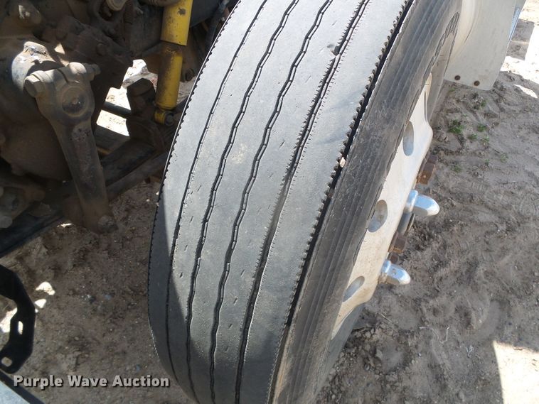 image for item DI5636 2007 Peterbilt 379  semi truck