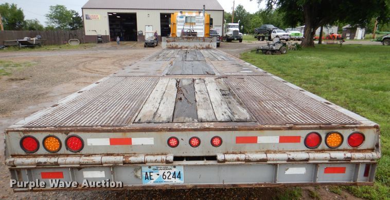 image for item DJ0456 2008 Trail King TK70HT-482  drop deck equipment trailer