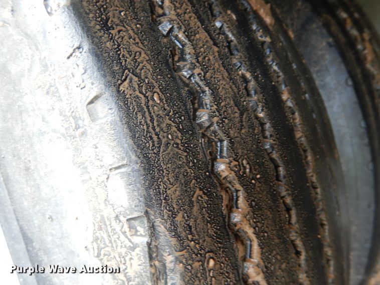 image for item DJ0456 2008 Trail King TK70HT-482  drop deck equipment trailer