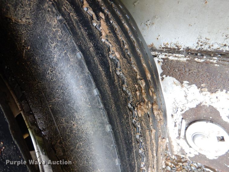 image for item DJ0456 2008 Trail King TK70HT-482  drop deck equipment trailer