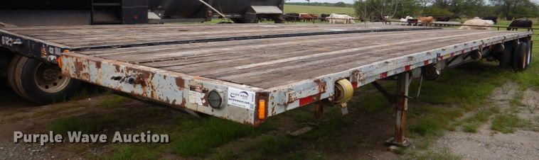 image for item DJ0457 1991 Fruehauf  flatbed trailer