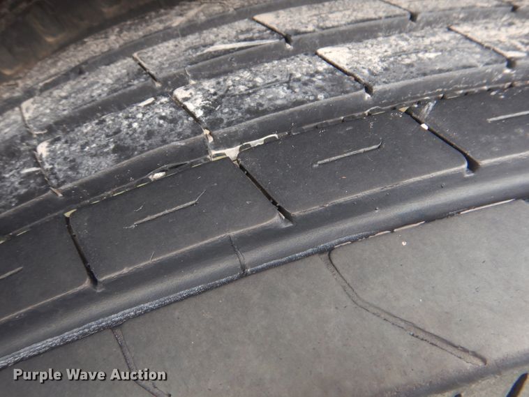 image for item DJ0457 1991 Fruehauf  flatbed trailer