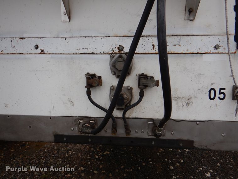 image for item DJ0459 2007 Wilkens  walking floor trailer