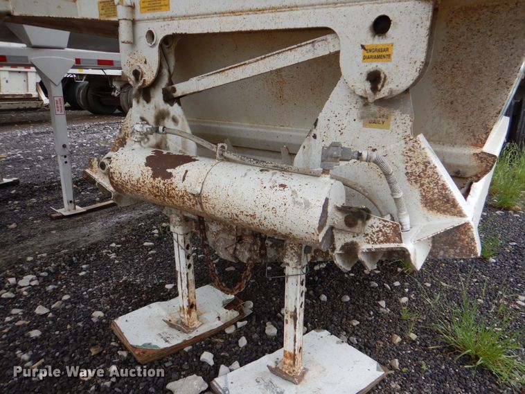 image for item DJ0460 2001 Schaller G400  bottom dump trailer