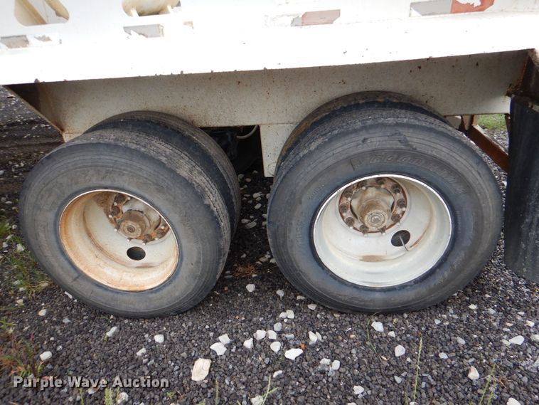 image for item DJ0460 2001 Schaller G400  bottom dump trailer