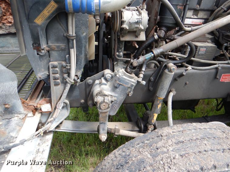 image for item DJ0778 1996 Western Star 4964F  semi truck