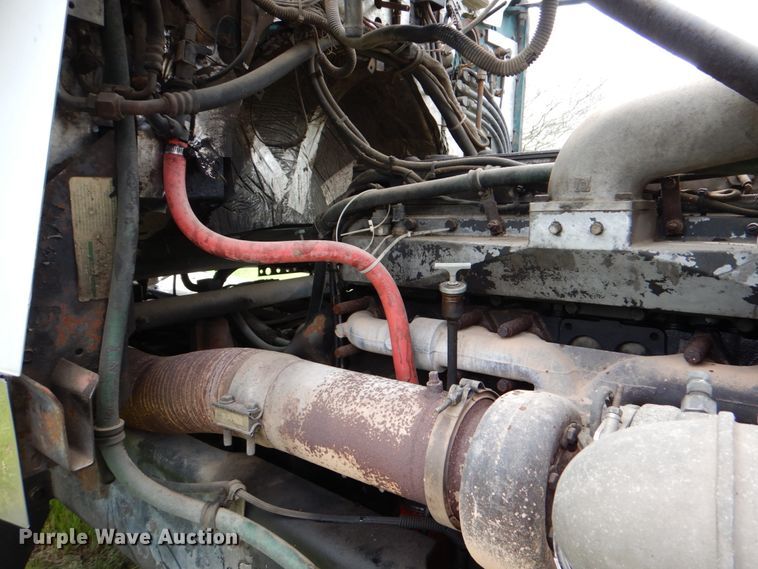 image for item DJ0778 1996 Western Star 4964F  semi truck