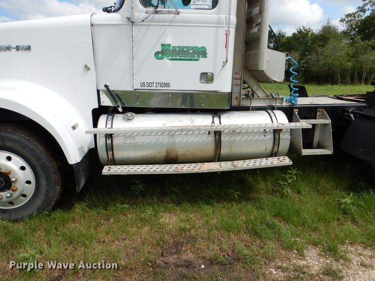 image for item DJ0778 1996 Western Star 4964F  semi truck