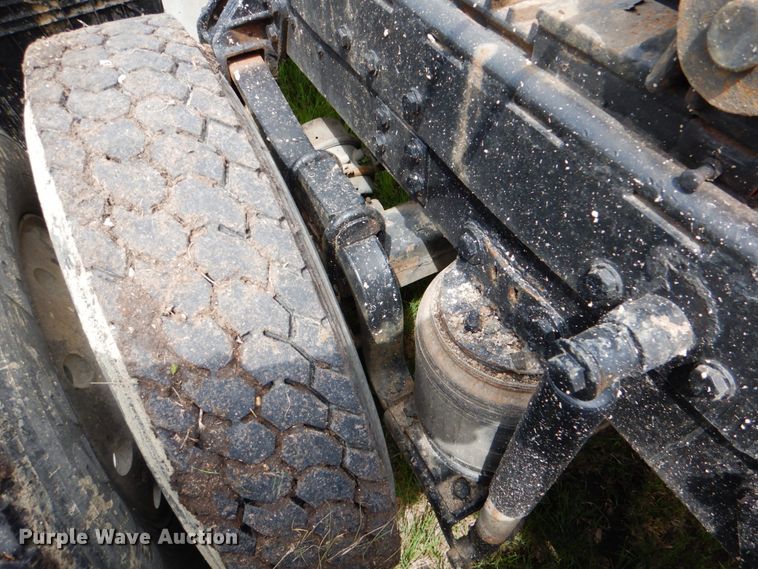 image for item DJ0778 1996 Western Star 4964F  semi truck