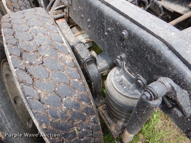 image for item DJ0778 1996 Western Star 4964F  semi truck