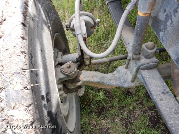 image for item DJ0778 1996 Western Star 4964F  semi truck