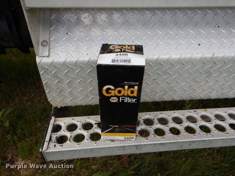 image for item DJ0778 1996 Western Star 4964F  semi truck