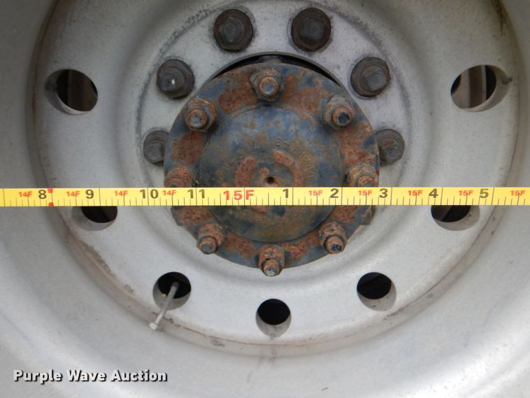 image for item DJ0778 1996 Western Star 4964F  semi truck