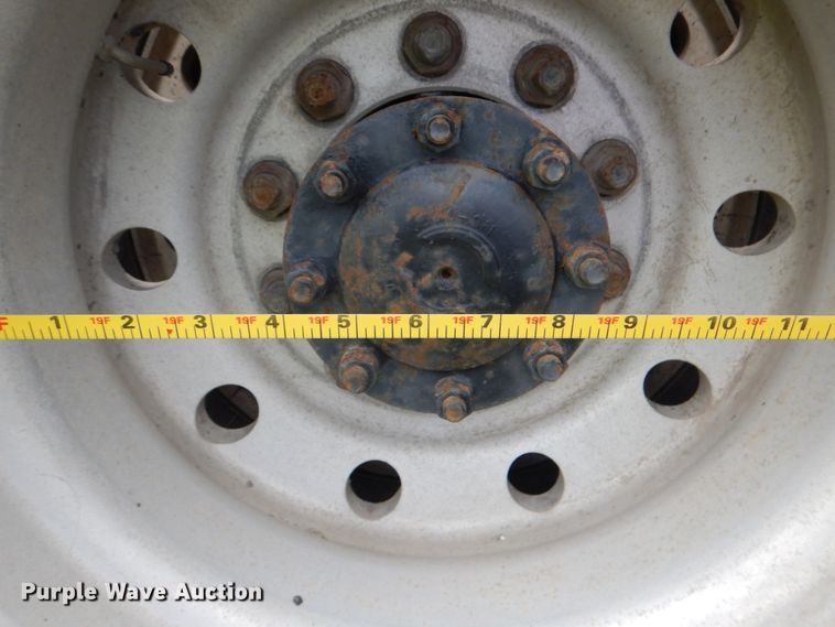 image for item DJ0778 1996 Western Star 4964F  semi truck