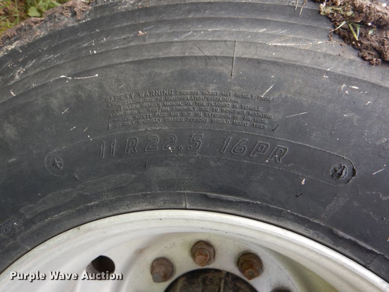 image for item DJ0778 1996 Western Star 4964F  semi truck