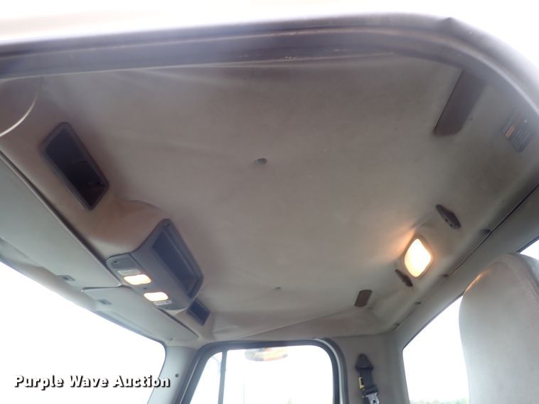 image for item DJ5545 2006 Freightliner M2  flatbed truck