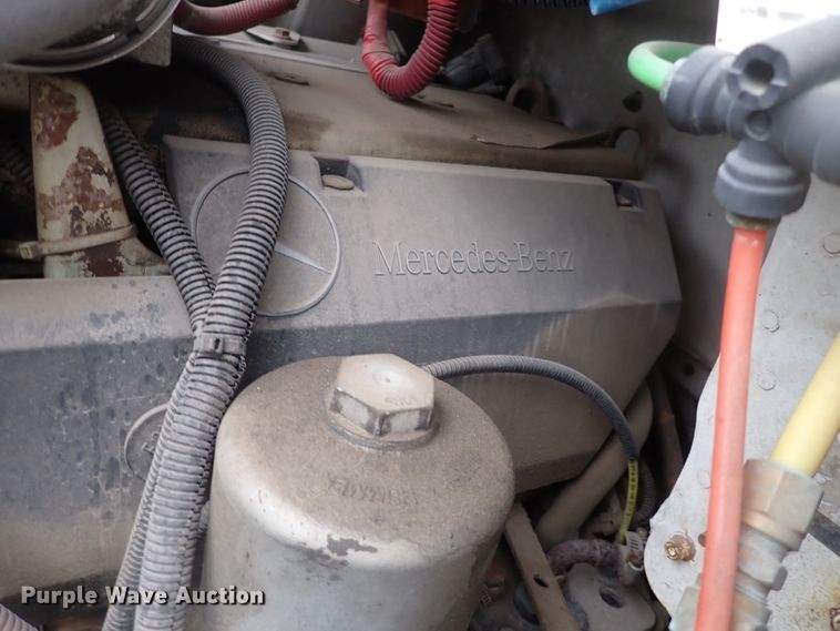 image for item DJ5545 2006 Freightliner M2  flatbed truck